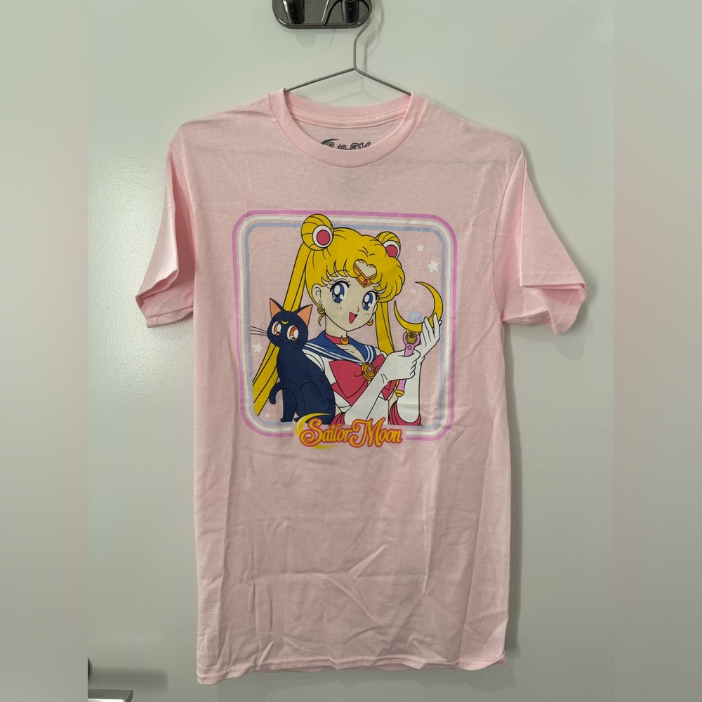 Sailor Moon Pink T-Shirt